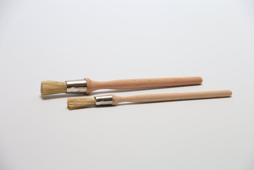 Brush - long handle 