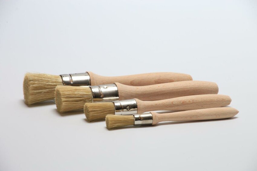 Brush - short handle - metal transition